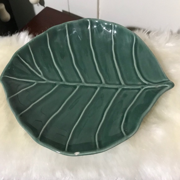Tiffany & Co. Catapala Leaf in Forest Green - Picture 3 of 3